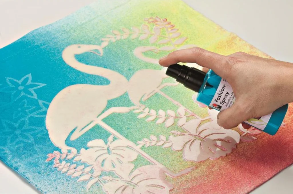 Marabu Fashion Shimmer Fabric Spray Paint 100ml - Image 5
